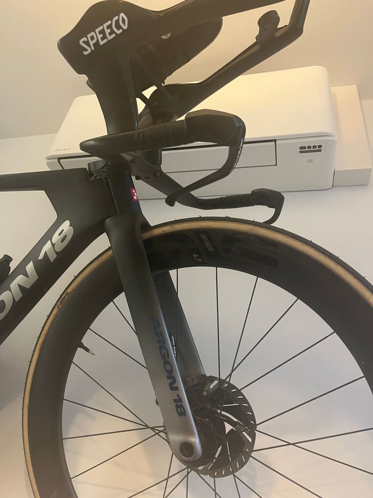 Used Argon 18 E-118tri+ 2024 Road & Gravel, Black — image 2 of 8