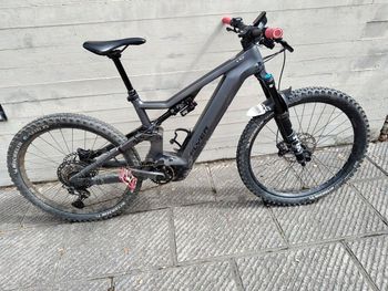 Used Flyer Uproc Shimano Deore 2022 Mountainbike, Black — image 2 of 3