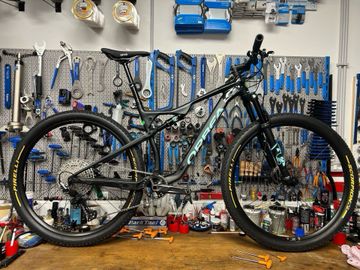 Used Orbea OIZ H30 2022 2022 MTB