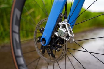 Used Trek Checkmate SLR 9 AXS 2025 2025 Road & Gravel — image 3 of 8