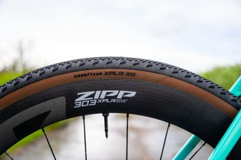Used Trek Checkmate SLR 9 AXS 2025 2025 Road & Gravel — image 7 of 8