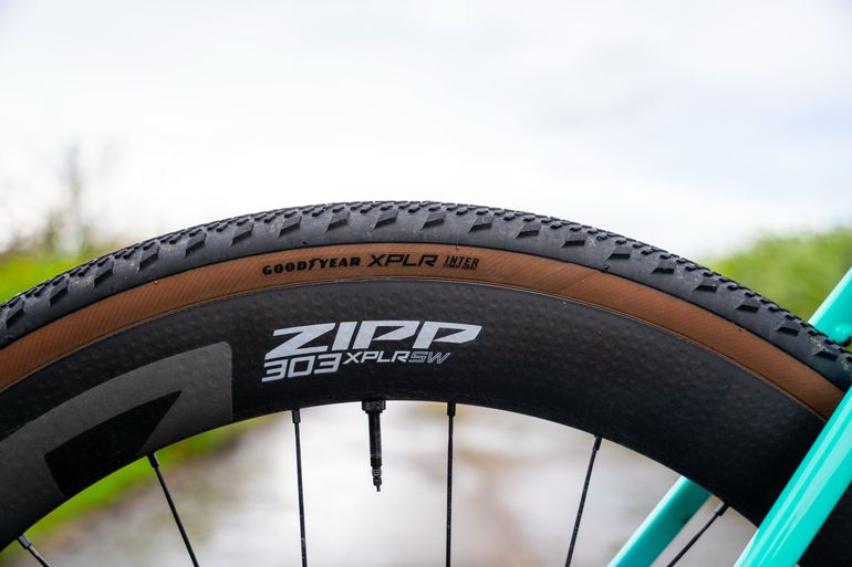 Used Trek Checkmate SLR 9 AXS 2025 2025 Road & Gravel — image 7 of 8