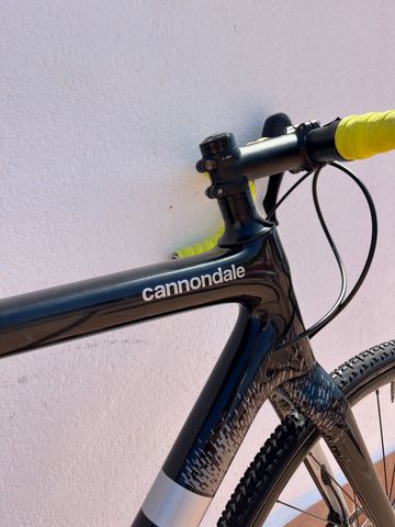Używany Cannondale Superx Shimano GRX 2020 Road & Gravel — zdjęcie 2 z 10