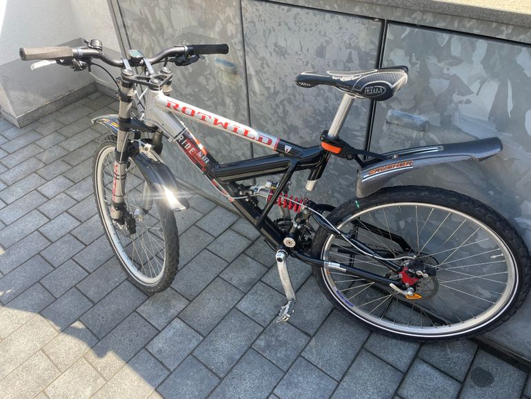 Rotwild RFR 01 2000 Mountainbike usato, Grigio chiaro — immagine 2 di 14