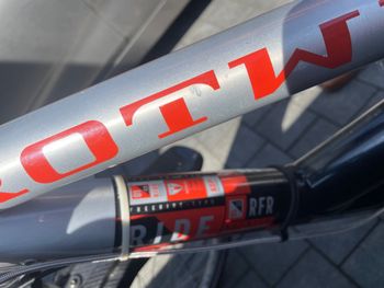 Rotwild RFR 01 2000 Mountainbike usato, Grigio chiaro — immagine 12 di 14