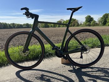 Used Scott Metrix 10 2024 Road & Gravel, Green — image 1 of 27