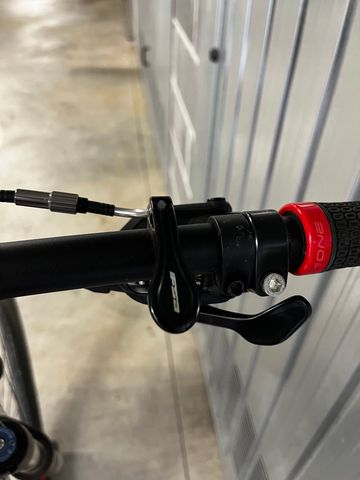 Rock Machine Blizzard 30 29” 2017 2017 Mountainbike d'occasion — image 13 sur 17