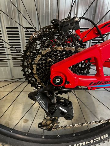 Rock Machine Blizzard 30 29” 2017 2017 Mountainbike d'occasion — image 3 sur 17