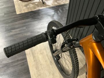 Used Orbea URRUN 30 2023 2023 Mountainbike, Orange, 29 — image 10 of 10