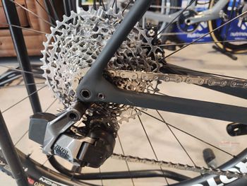 Specialized Crux Expert 2022 2022 Road & Gravel de segunda mano, Verde — imagen 3 de 4