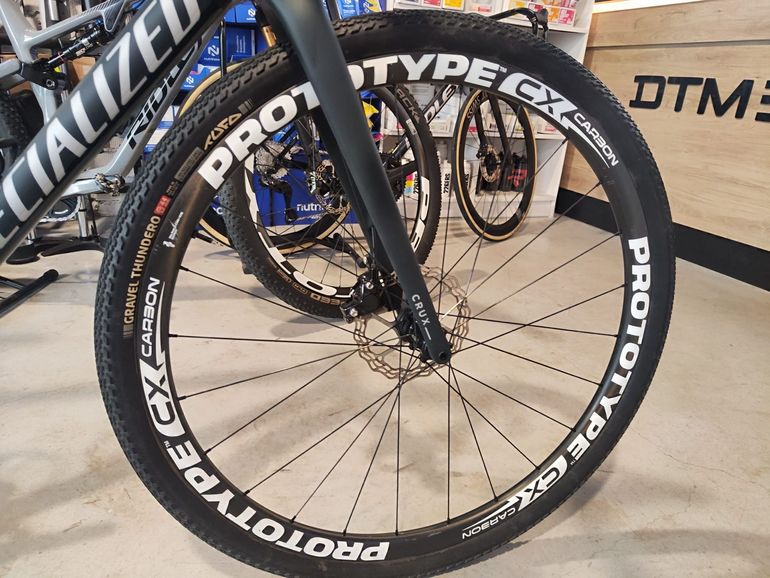 Specialized Crux Expert 2022 2022 Road & Gravel de segunda mano, Verde — imagen 2 de 4