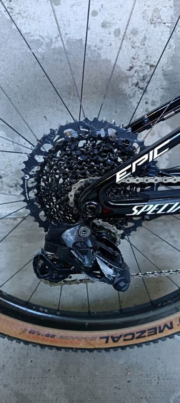 Gebrauchtes Specialized Epic Pro 2021 2021 Mountainbike, Weiß, 29 — Bild 2 von 9