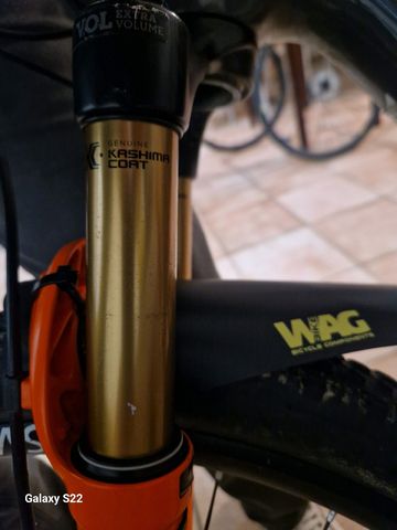 Brugt Canyon Lux CF SLX 9.0 Team 2020 2020 Mountainbike — billede 3 af 4