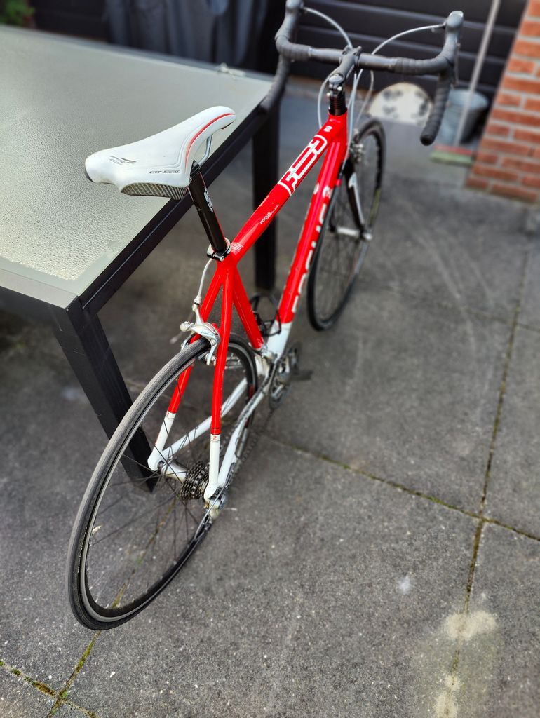Used Focus Variado 2000 Road & Gravel, Red — image 2 of 4