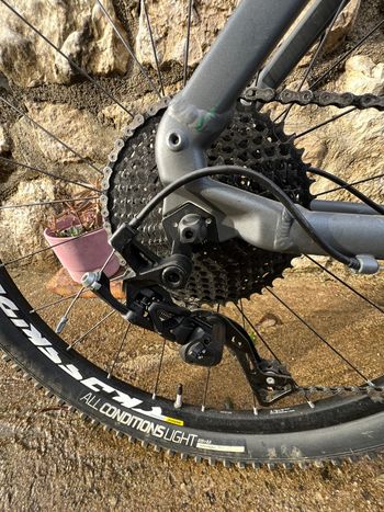 Used ROCKRIDER ST 900 2022 Mountainbike, Light Gray — image 8 of 15