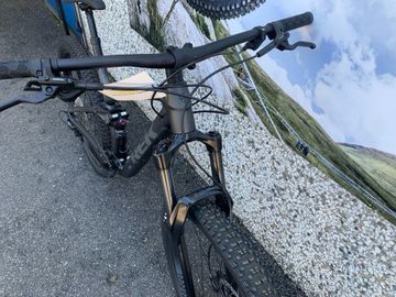 Brugt Trek Fuel EX 5 Gen 5 2023 2023 Mountainbike — billede 2 af 8