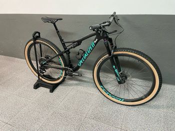 Gebrauchtes Specialized Men's Epic Pro 2019 2019 Mountainbike, Schwarz, 29 — Bild 2 von 5
