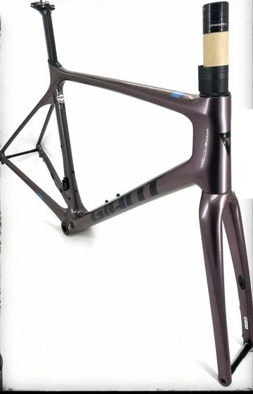 Brugt Giant Advanced Pro Disc FRS 2024 Road & Gravel — billede 8 af 9