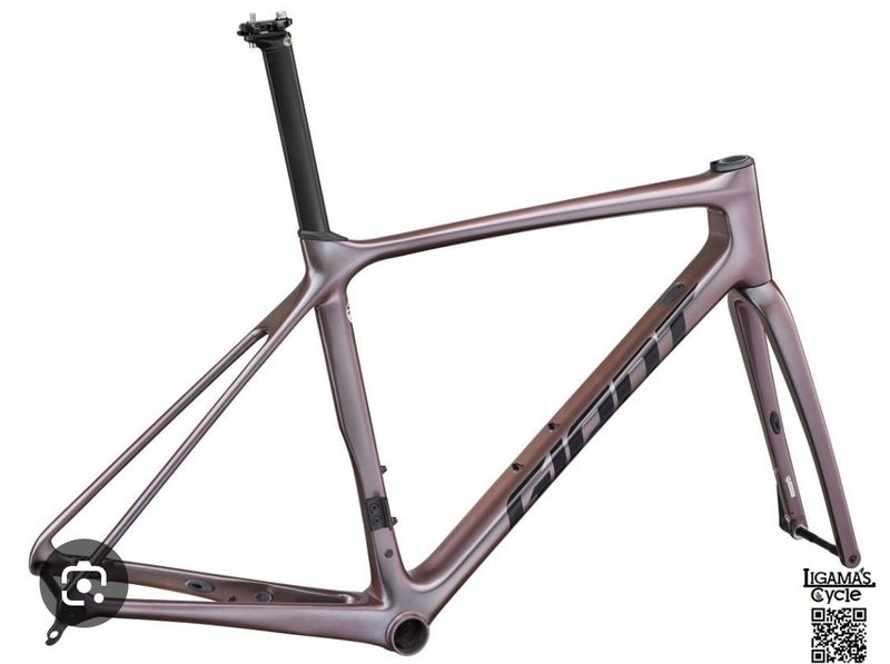 Used Giant Advanced Pro Disc FRS 2024 Road & Gravel
