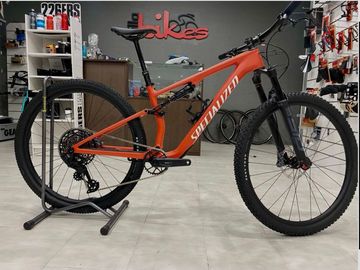 Specialized Epic 8 Comp 2025 2025 MTB d'occasion
