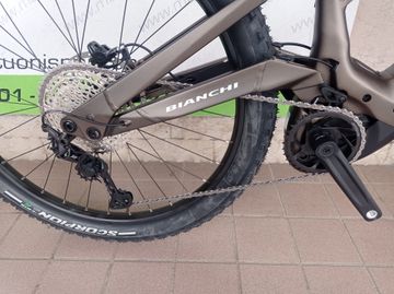 Used Bianchi e-Vertic FX-Type SX 2024 2024 Mountainbike, Green, 29 — image 10 of 11
