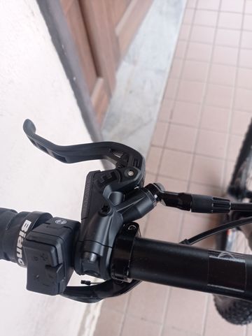 Bianchi e-Vertic FX-Type SX 2024 2024 MTB usato