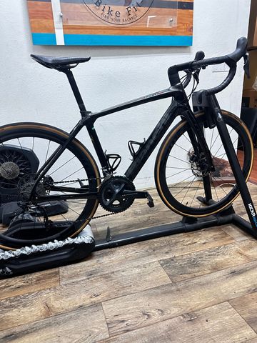 Used Bianchi Infinito CV Ultegra 2021 2021 Road & Gravel