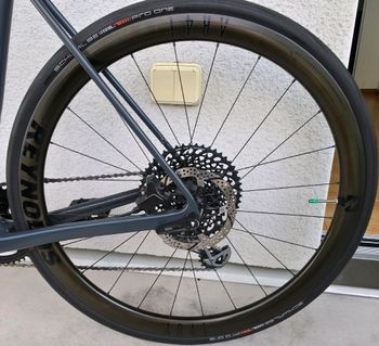 Used Canyon Roadlite CF 9 LTD 2021 Road & Gravel, Light Gray — image 5 of 8