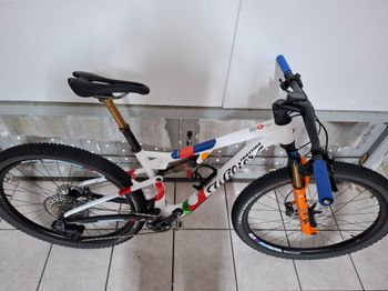 Used Wilier Urta Max Slr OLIPOP 2024 Mountainbike, White — image 7 of 12