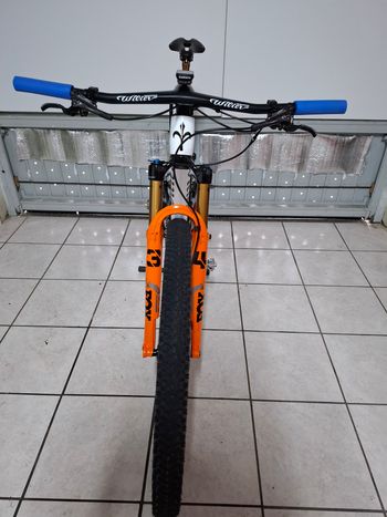 Used Wilier Urta Max Slr OLIPOP 2024 Mountainbike, White — image 8 of 12