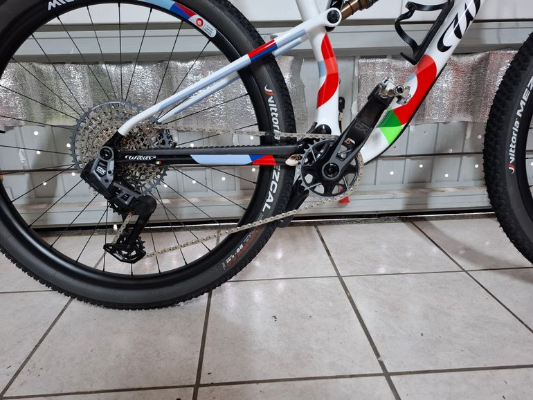 Used Wilier Urta Max Slr OLIPOP 2024 Mountainbike, White — image 2 of 12