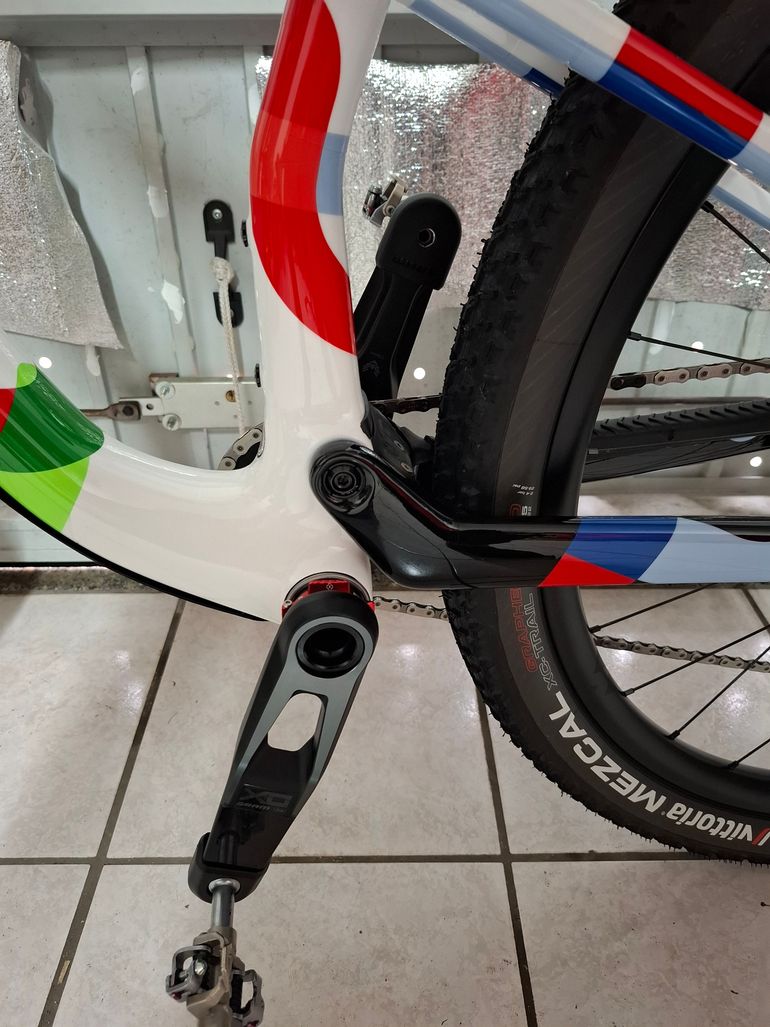 Used Wilier Urta Max Slr OLIPOP 2024 Mountainbike, White — image 6 of 12