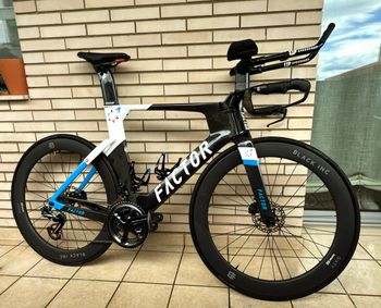 Used Factor SLiCK TT Simano Dura Ace Di2 2022 Road & Gravel — image 1 of 14
