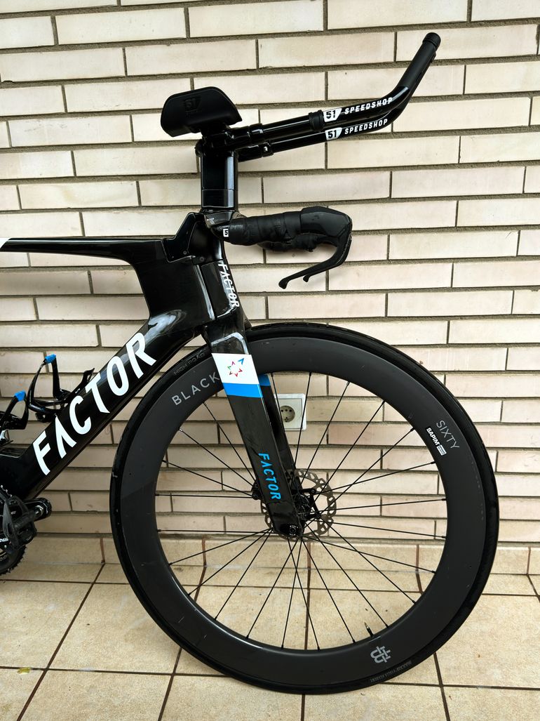 Used Factor SLiCK TT Simano Dura Ace Di2 2022 Road & Gravel — image 4 of 14