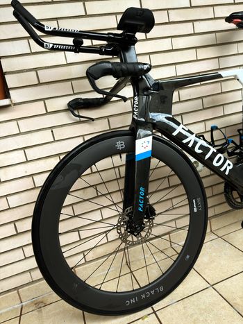 Used Factor SLiCK TT Simano Dura Ace Di2 2022 Road & Gravel — image 3 of 14