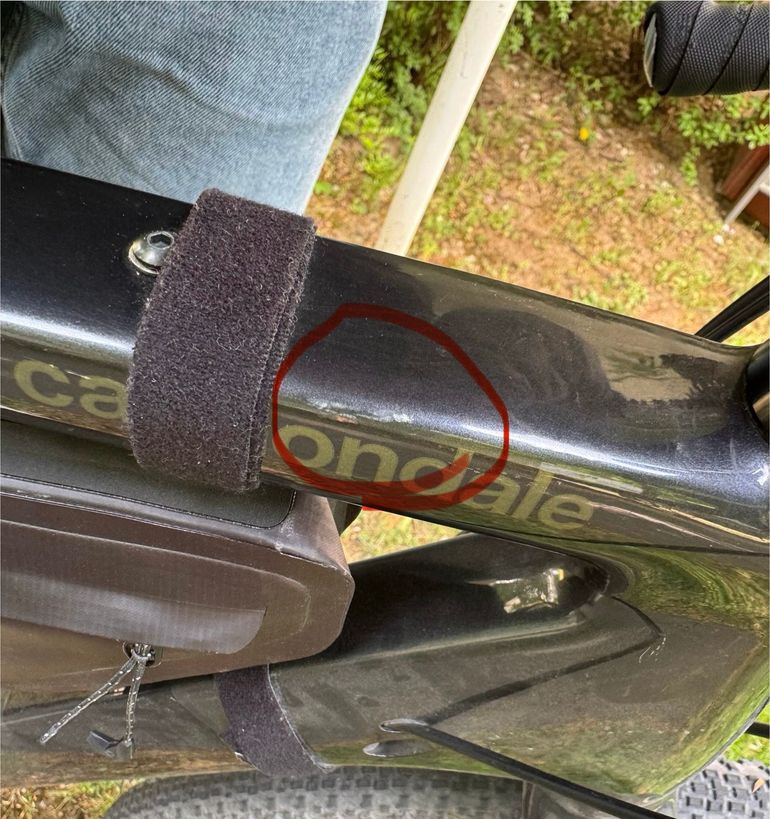 Cannondale Topstone Carbon 5 2022 2022 Road & Gravel usato, Nero — immagine 4 di 6