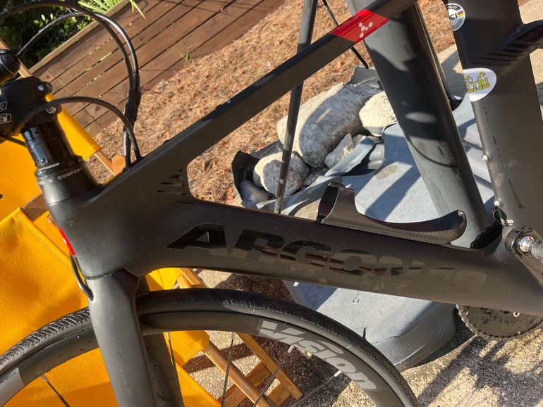 Used Argon 18 Argon 18 E-117 DiscShimano Ultegra 2021 2021 Road & Gravel, Black — image 5 of 6