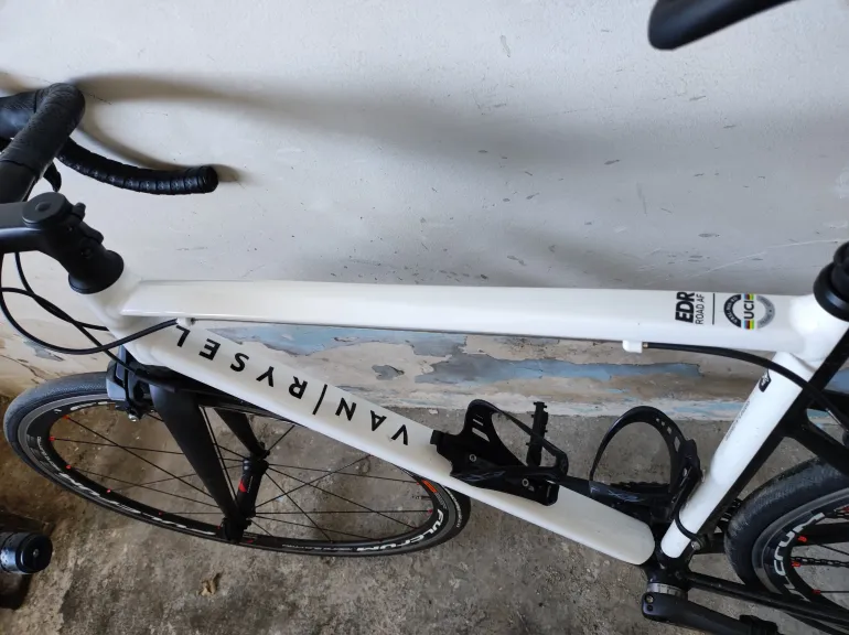 Used Van rysel EDR AF Road Bike, / - Ultegra 2021 Road & Gravel, White — image 4 of 4