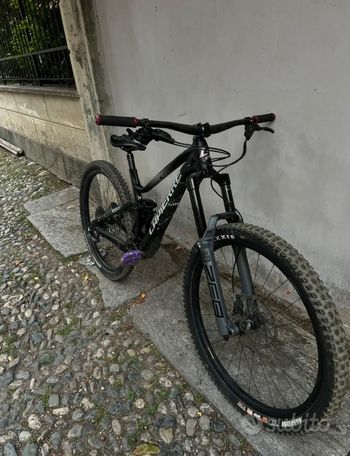 Lapierre Spicy Team CF 2021 2021 Mountainbike usato, Nero — immagine 2 di 4
