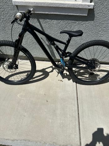 Used Specialized Stumpjumper Alloy 2023 2023 Mountainbike, Black, 29 — image 13 of 13
