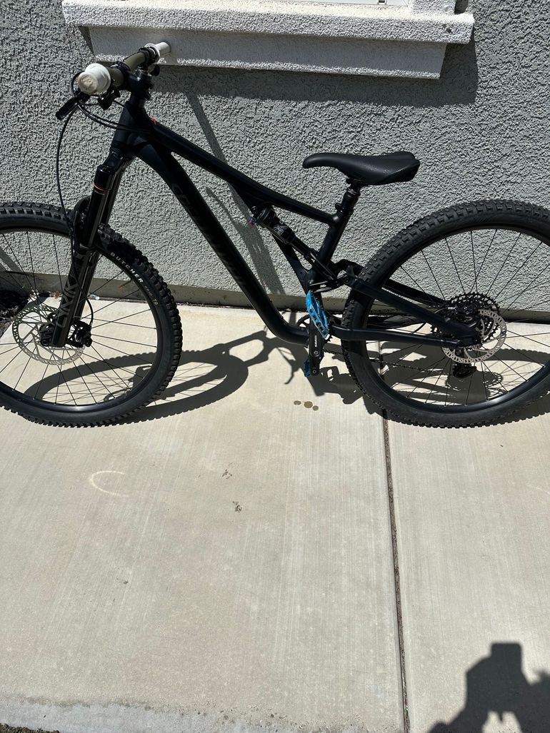 Used Specialized Stumpjumper Alloy 2023 2023 Mountainbike, Black, 29 — image 13 of 13