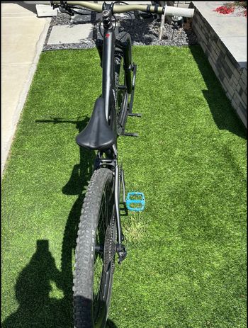 Used Specialized Stumpjumper Alloy 2023 2023 Mountainbike, Black, 29 — image 2 of 13