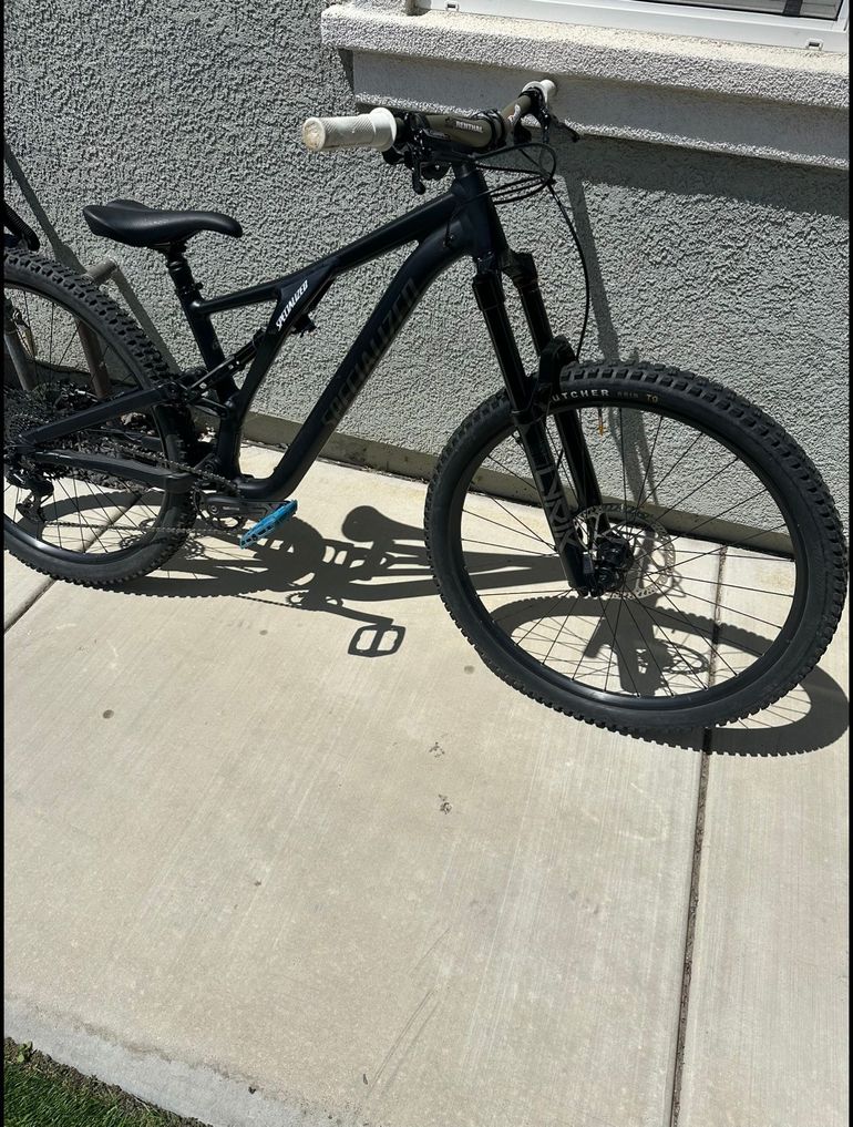 Used Specialized Stumpjumper Alloy 2023 2023 Mountainbike, Black, 29 — image 10 of 13