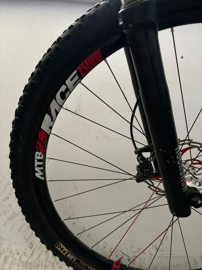 Used CUBE Race One 2016 2016 Mountainbike, Schwarz, 27.5, 29 — image 3 of 7