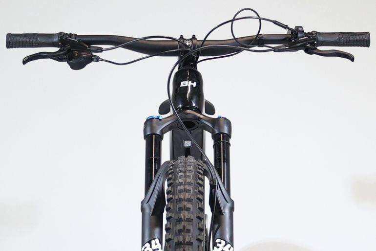 Brugt BH ATOMX LYNX PRO 8.4 2024 2024 Mountainbike — billede 4 af 6