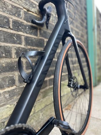 Used Canyon Endurace CF SL 7 Disc 2021 2021 Road & Gravel, Black — image 11 of 15