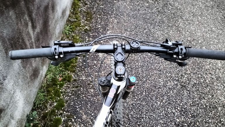 Olmo Gran Gobi 2015 Mountainbike usato, Bianco — immagine 3 di 3