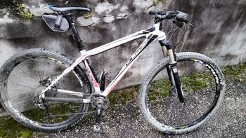 Olmo Gran Gobi 2015 Mountainbike usato, Bianco — immagine 2 di 3