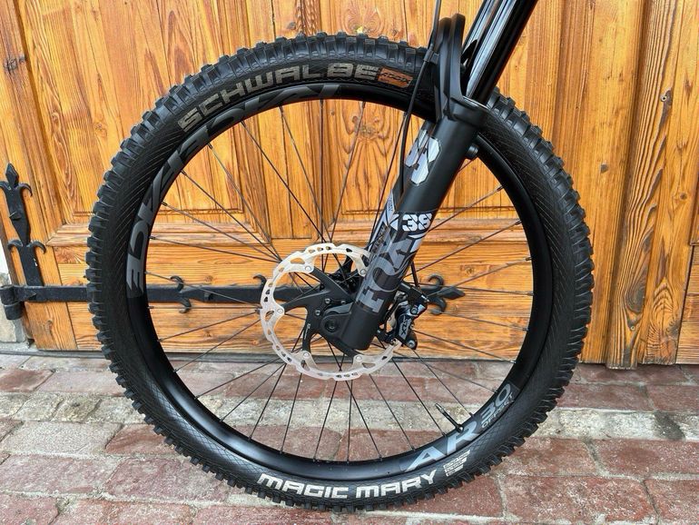 Used Canyon Torque 7 2021 2021 Mountainbike, Black, 27.5 — image 9 of 19