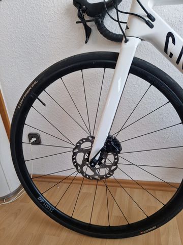 Canyon Ultimate CF SL 7 2024 2024 Road & Gravel d'occasion — image 6 sur 19